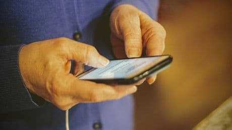 Here's Exactly How Much Screen Time A Neuroscientist Allows Themselves Per Day