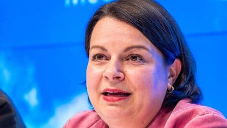 Steigende Spielsucht bei Kindern? - MV-Ministerin warnt vor Lootboxen
