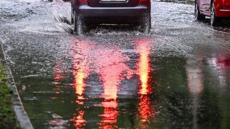 Regen: Unwetter: Zunächst keine größeren Vorkommnisse gemeldet