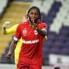 Geen nieuwe club: Mbokani lijkt schoenen aan de haak te hangen - Barcelona heeft tweede versterking beet