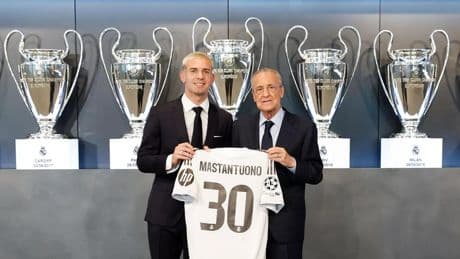 Por qué Franco Mastantuono lleva el dorsal número 30 en el Real Madrid y qué interés del club blanco hay detrás de ello