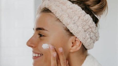 Expert says SPF serum is best alternative if you're tired of common skincare issue