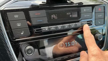 Klimaanlage im Auto: Wer diese Regel missachtet, zahlt 80 Euro Strafe