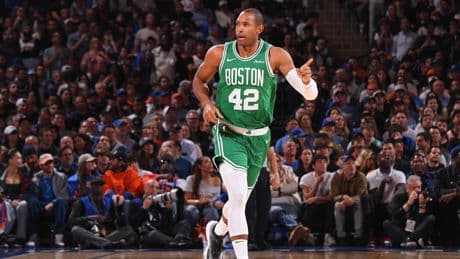 What’s behind the Warriors’ stunning lack of free agency moves