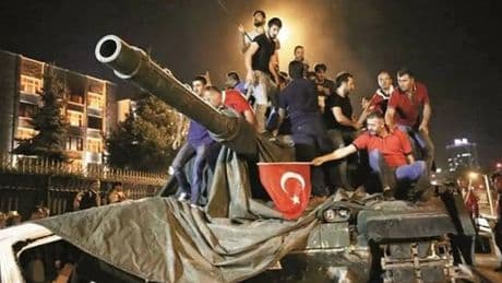 FETÖ tehlikesine dikkati çektiler: En güçlü şekilde kınanmalı