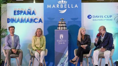 Marbella avanza en la preparación de la Copa Davis con una pista para 5000 personas