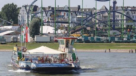 Rheinkirmes in Düsseldorf: Trotz neuem Anbieter – Kirmesfähre kann in diesem Jahr doch nicht fahren