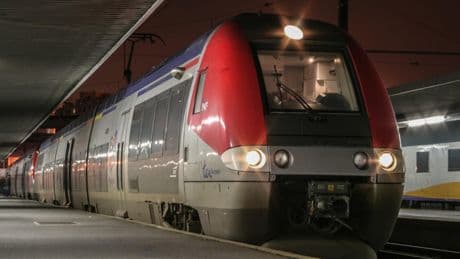 «Plus d’un tiers des TGV étaient pleins au premier semestre»: la SNCF portée par les records de fréquentation des TGV