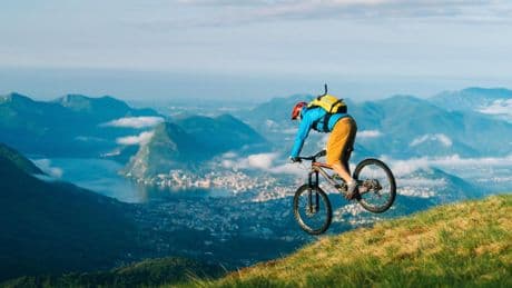 Technik fürs Gelände: Von Alltag bis Trail – das richtige Zubehör fürs Mountainbike