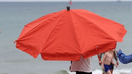 Deutschland-Tourismus: Regenreicher Juli drückt Zahl der Übernachtungen