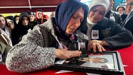 Pençe- Kilit şehidi son yolculuğuna uğurlandı
