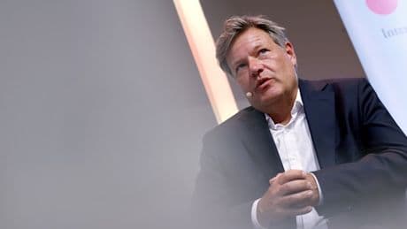 „Ich will nicht wie ein Gespenst über die Flure laufen“ – Habeck verlässt den Bundestag