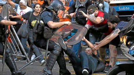Argentinien | Polizeigewalt in Buenos Aires: Auch eine deutsche Angelegenheit