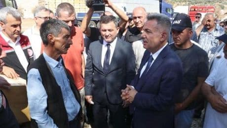 İzmir Valisi: Yangında telef olan hayvanları temin ettik, vatandaşlarımıza teslim edeceğiz