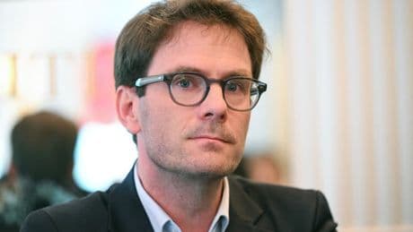1er-Mai: pour le numéro 2 du PS, des militants et élus ont été attaqués parce que "socialistes et juifs"