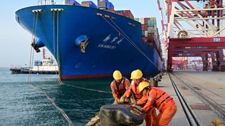 Chinas Export trotzt Zollstreit – Handel mit USA bricht ein