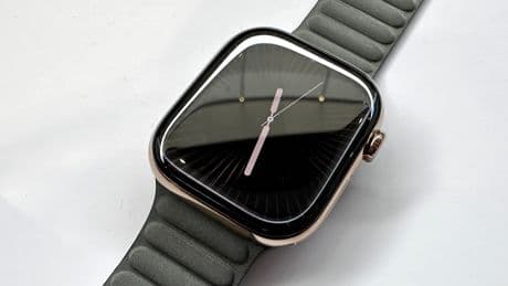 Apple Watch hypertension alerts cleared by FDA for new and old watches