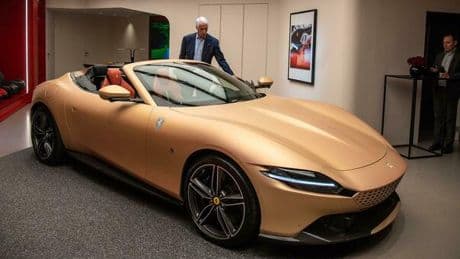 Ferrari vara nuova Corporate Identity. Il primo showrooma cambiare pelle è la storica sede di Samocar a Roma