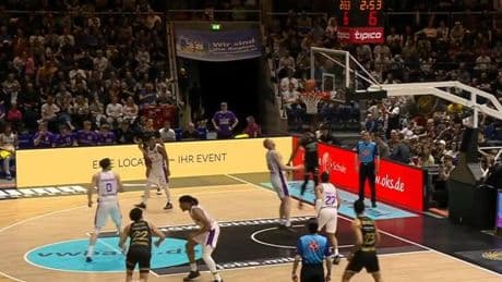 Löwen Braunschweig feiern Kantersieg gegen Göttingen – Die Highlights im Video