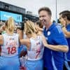 Coach Ehren voelde iets meer druk bij gouden hockeysters: 'Wel winnen papa'