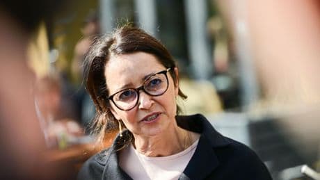 Politiker-Reaktionen: AfD "gesichert rechtsextremistisch": CDU-Senatorin Felor Badenberg sieht sich bestätigt
