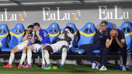 Foot : la Sampdoria reléguée pour la première fois en troisième division, cataclysme en Italie