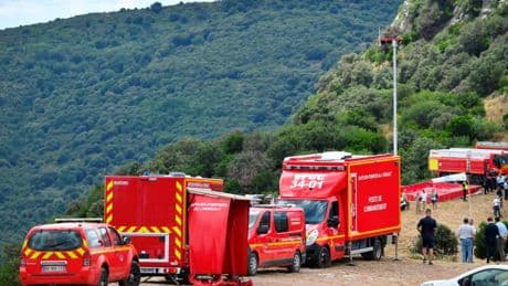 Un "feu très actif": un incendie entre Sète et Montpellier attisé "par un vent violent"