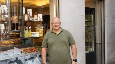 A Venice pastry shop owner was sworn to secrecy about the big wedding he catered this week. Here's what he could say.