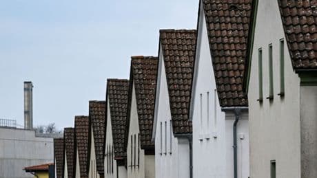 Urteil: Entrümpelungsfirma geht nach Fund von über 600.000 Euro leer aus