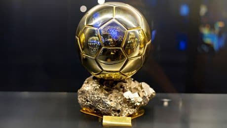 Yılın en iyi futbolcusuna verilen Ballon d'Or ödülü için adaylar açıklandı! Listeye PSG damga vurdu