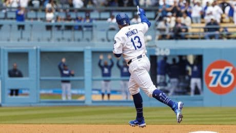 After 'rough' month, Dodgers' Max Muncy hopes first homer is 'something to build on'