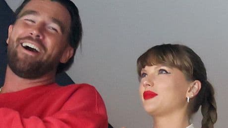 Taylor swift's wild comment to boyfriend Travis Kelce exposed by lip reading expert