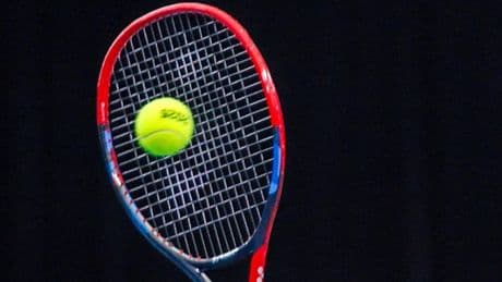 Vom Tennisplatz ins Krankenhaus – wie ein Match zweier Rentner völlig eskaliert