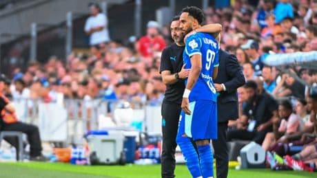 OM: Gouiri ou Aubameyang, quel numéro 9 doit débuter la saison de Ligue 1 ?
