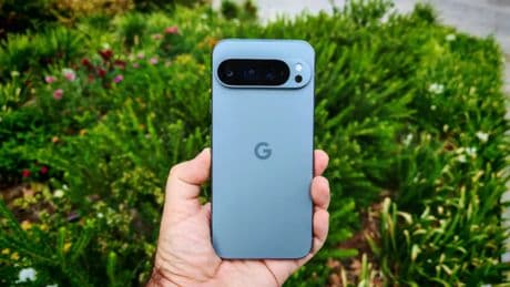 Lo último de los móviles de Google llega a España: puedes grabar con otras cámaras desde tu teéfono