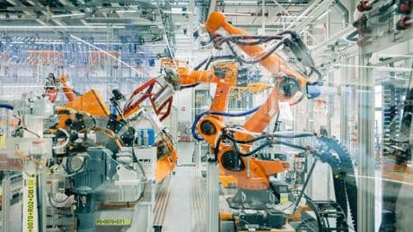 Automatisierung : Disruption unter Erfolgsdruck – Siemens setzt erste Maschinensteuerung aus der Cloud ein