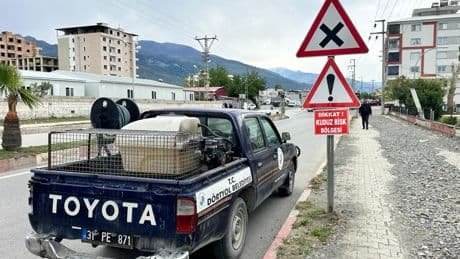 Hatay'da bir mahalle kuduz riski nedeniyle karantinaya alındı