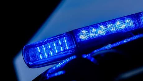 Verkehr: Von Auto erfasst - 19-jährige Festbesucherin in Lebensgefahr
