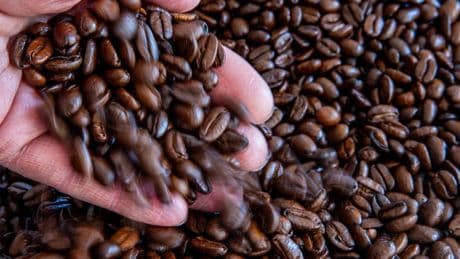 Wegen der Preise - Edeka droht Jacobs-Kaffee mit Boykott