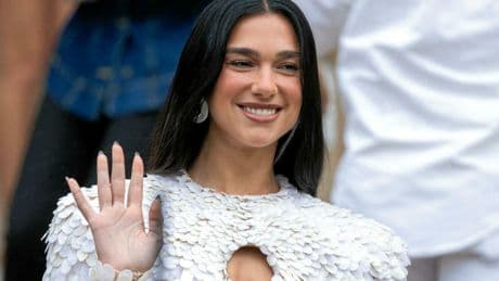 Dua Lipa, l’arme diplomatique pop qui fait rayonner le Kosovo