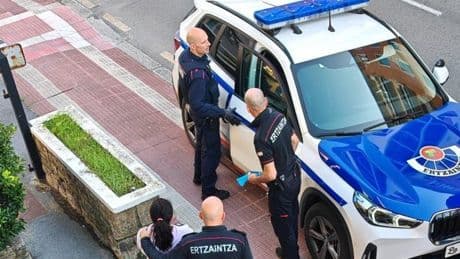 Apuñala a su novio en un piso de Gorliz tras toda una noche de fiesta