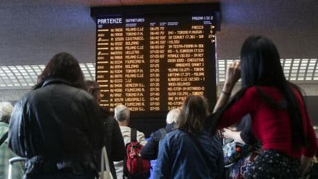 Sciopero treni 7 e 8 luglio, chi si ferma (e quando): orari, modalità, fasce di garanzia, città coinvolte e motivazioni. Ecco la guida e i treni cancellati