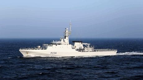 China reprocha a Reino Unido la presencia de un barco británico en el estrecho de Taiwán