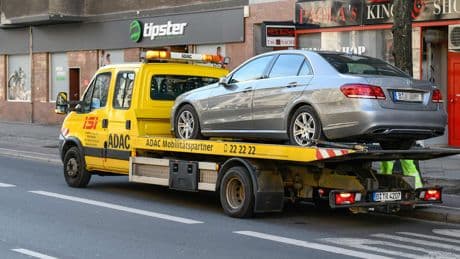 Plötzlich ist das Auto weg - In dieser Stadt wird am schnellsten abgeschleppt