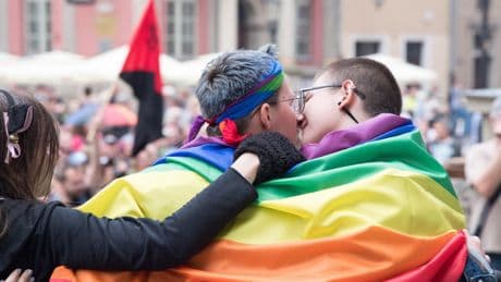 Un nouveau rapport de SOS homophobie alerte sur la banalisation de la haine anti-LGBTI
