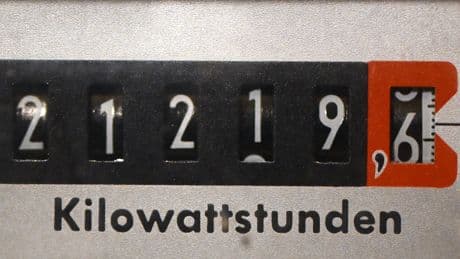 Nur ein Stromzähler in der Wohnung: Jetzt verurteilt Gericht die Vermieterin