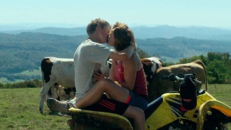 Nominada en Cannes, esta emotiva película se ha estrenado en cines sin hacer mucho ruido: un 'nini' ladrón de leche