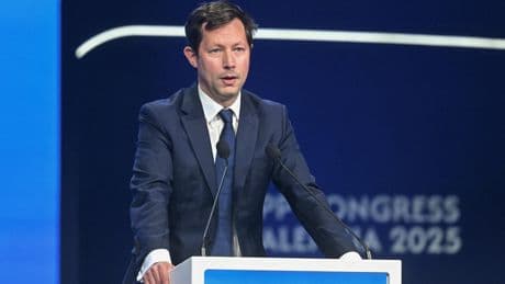 «Une forme de renoncement» : François-Xavier Bellamy déplore «la passivité» de la France face à l’Algérie