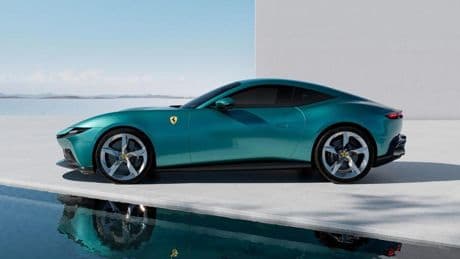 Il sindaco di Amalfi in festa per la nuova Ferrari