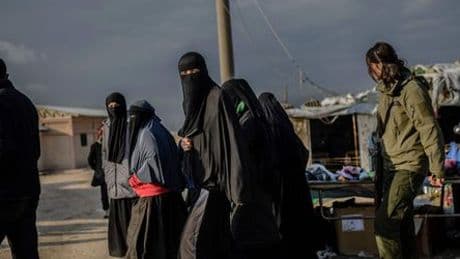 Gefangenenlager in Syrien: EU will Bewachung von IS-Terroristen finanzieren